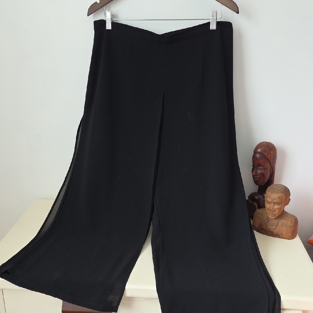 Elegant Black Wide-Leg Pants